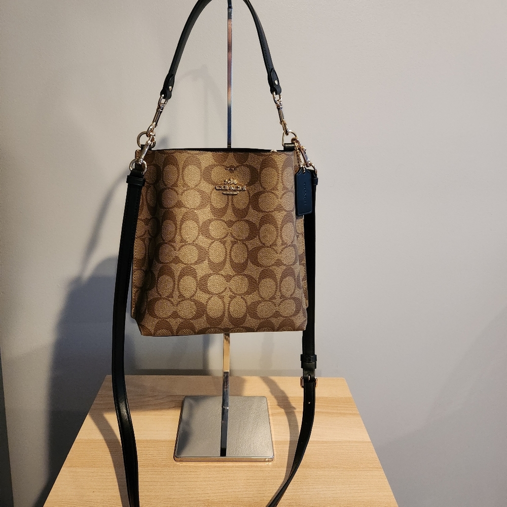 Small Coach bucket bag